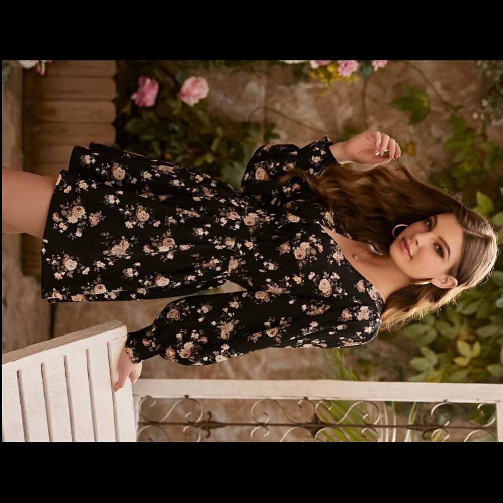 SHEIN Surplice Neck Floral Dress